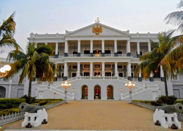 Taj Faluknama Palace, Hyderabad