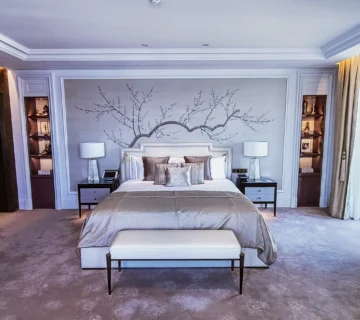 The Woodward Geneva: Suite Royale #501